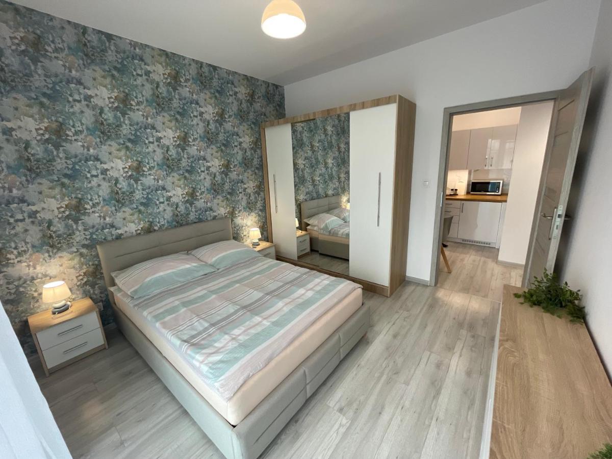Apartament Nowoczesny Komfortowy Kustronia Z Garazem Balkonem Wanna Bielsko-Biala Exterior foto